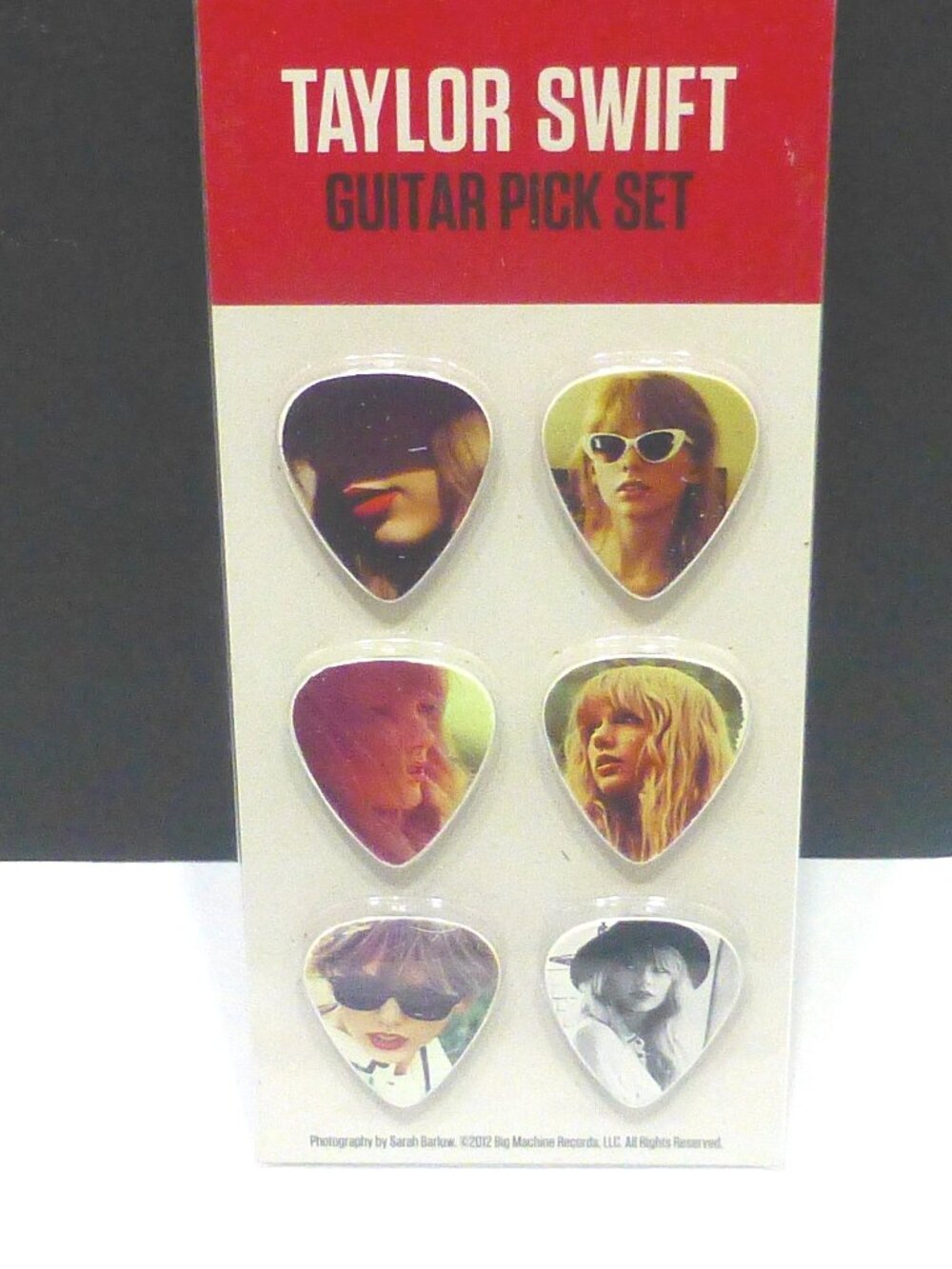 Vintage Taylor Swift Red guitar pick set